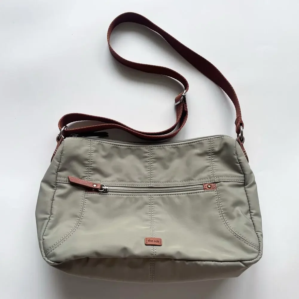 The Sak Green Nylon Casual Cross Body Purse - Picture 1 of 8